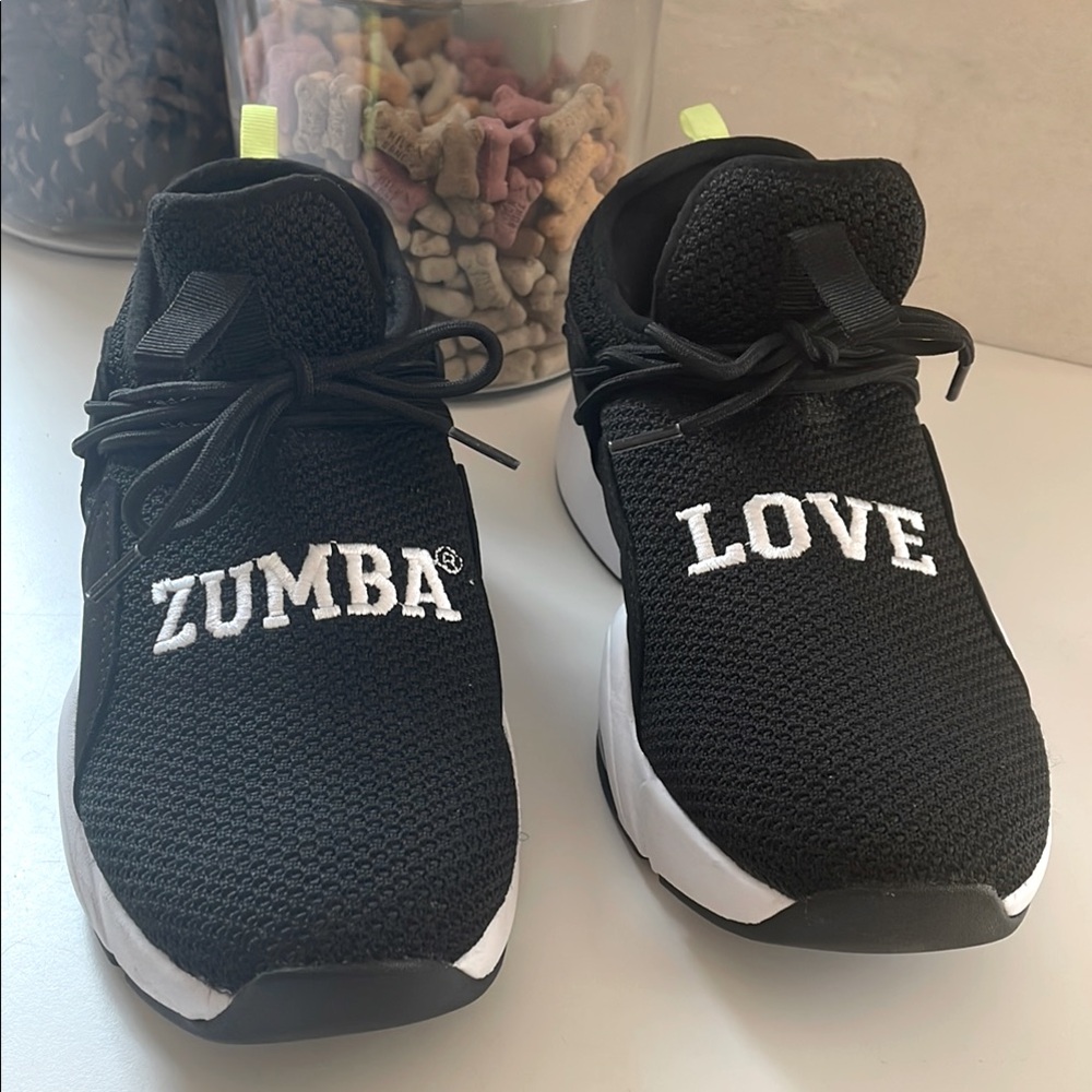 NWOT Zumba Love slip-ons